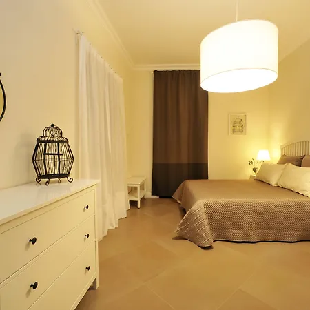 Bed & Breakfast A Due Passi