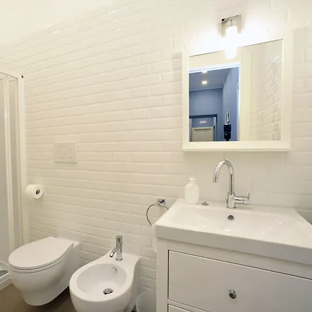 Bed & Breakfast A Due Passi 4*