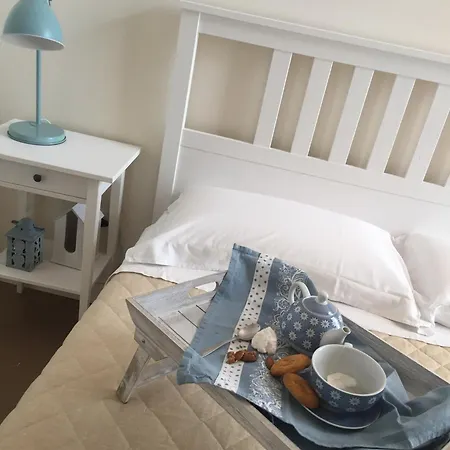 Bed & Breakfast A Due Passi 4*