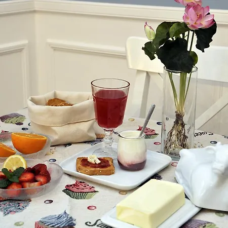 A Due Passi Bed & Breakfast 4*