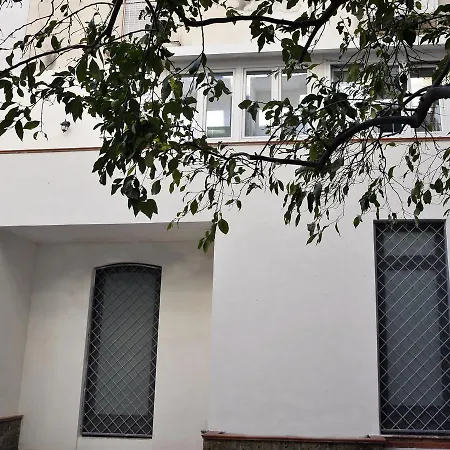 A Due Passi 4* Кастелламмаре-ди-Стабия