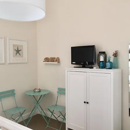 A Due Passi Alojamento de Acomodação e Pequeno-almoço Castellammare di Stabia